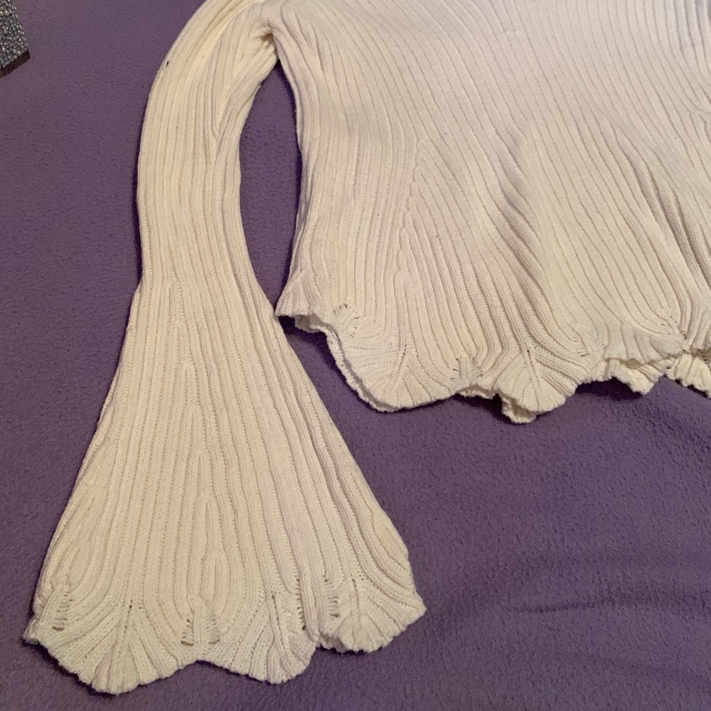Cream sweater - Picture 2 of 3